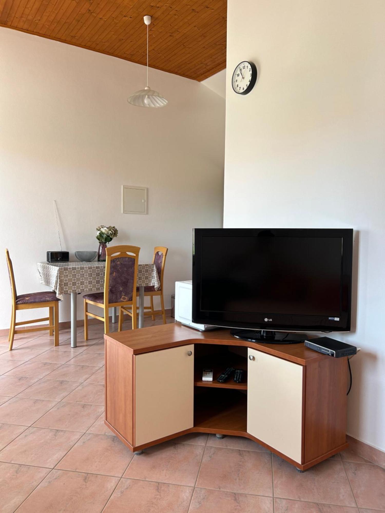 Apartments Anka Brala Posedarje Kültér fotó