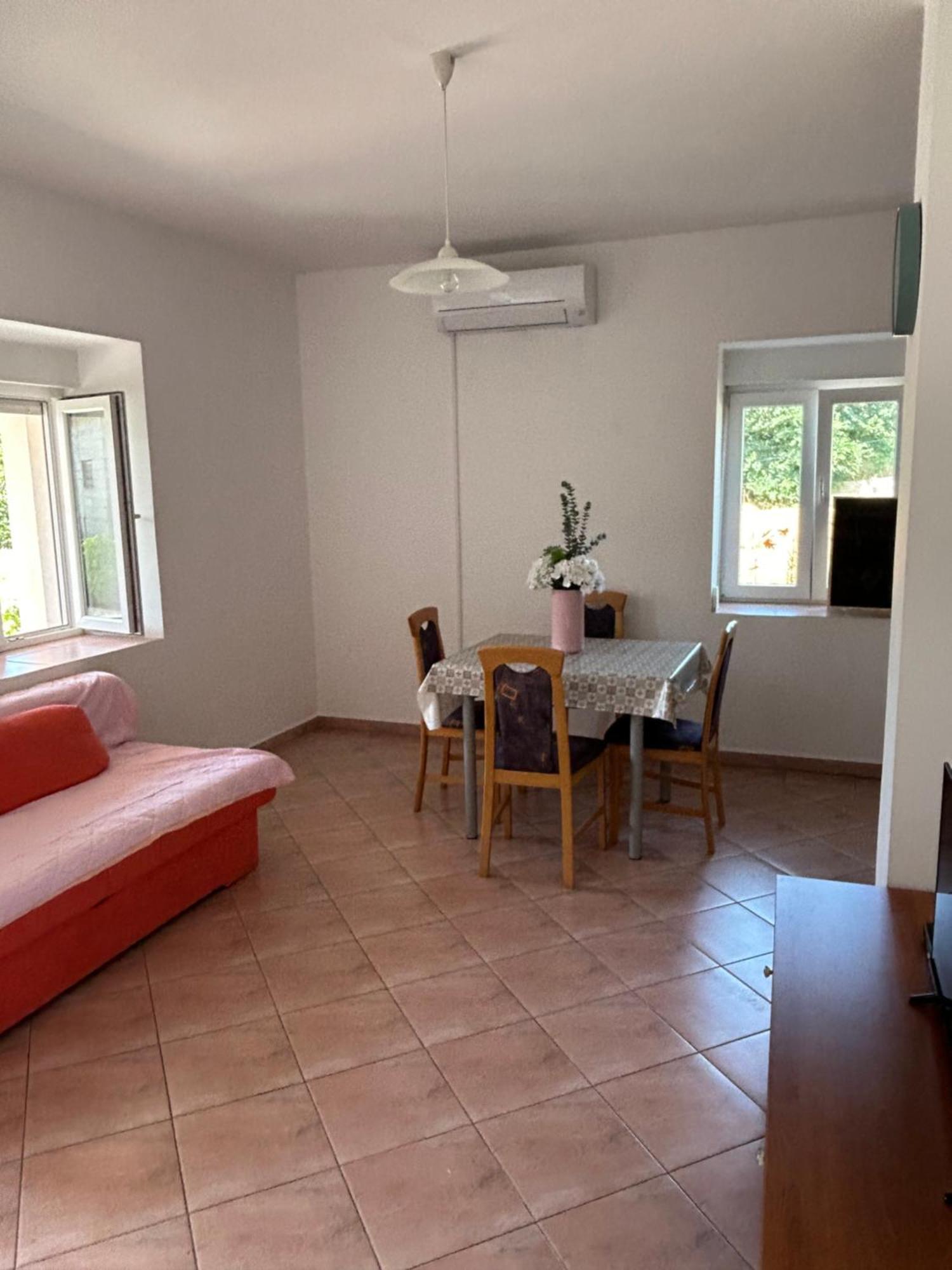 Apartments Anka Brala Posedarje Kültér fotó